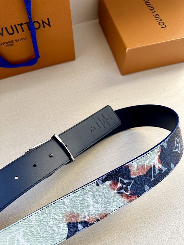 激安ルイヴィトンベルト背面デザイン